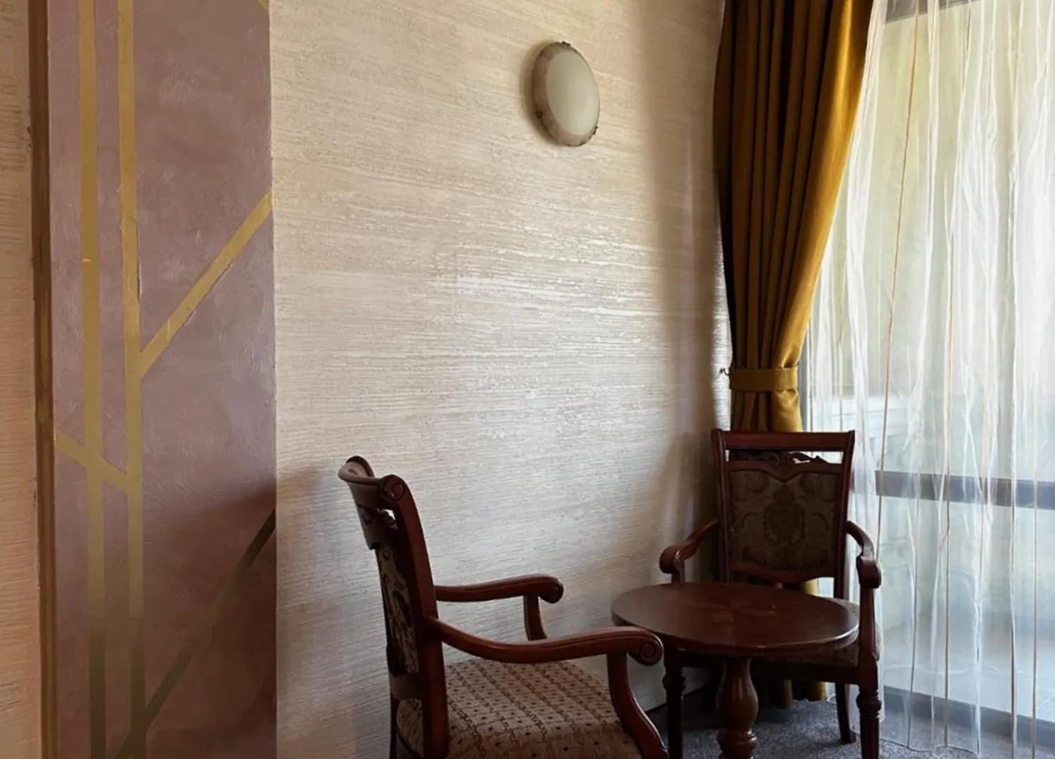 Babylon Hotel Slantchev Briag 4*,