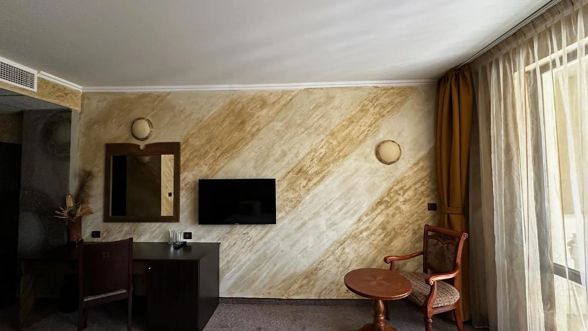 Art Hotel Babylon Sunny Beach