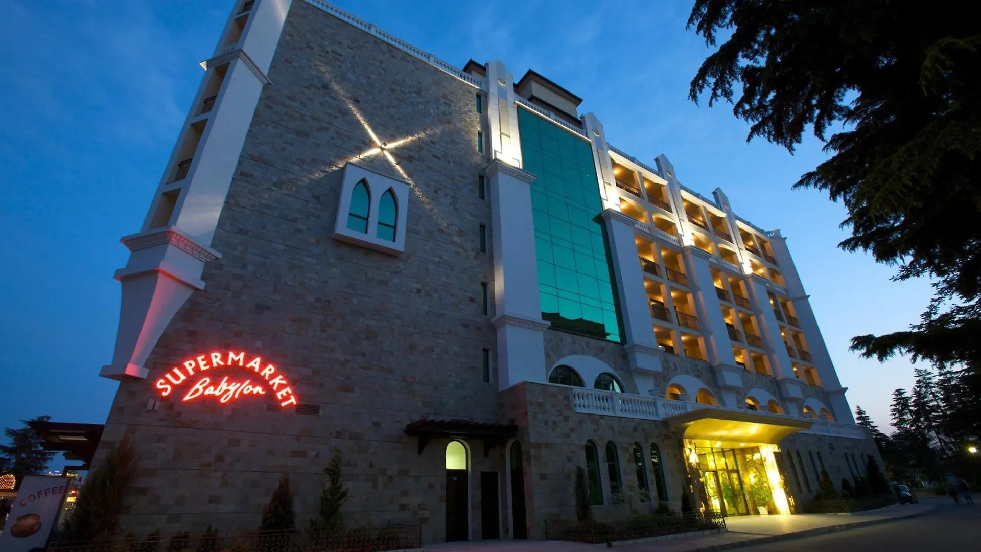 Babylon Hotel Slantchev Briag
